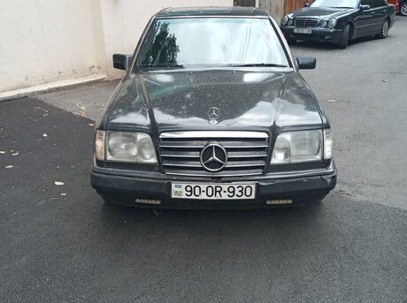 Mercedes E 290 1992