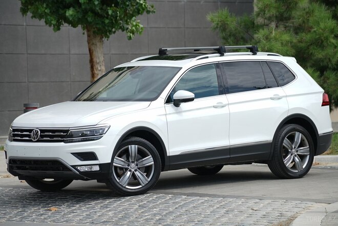 Volkswagen Tiguan 2018, 64,000 km - 2.0 l - Bakı
