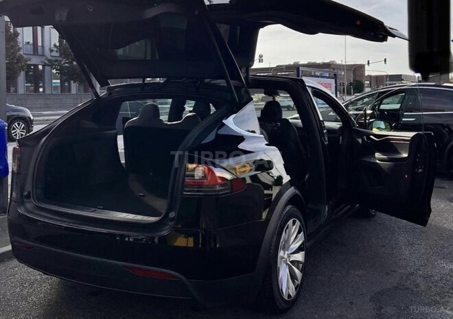Tesla  2020, 37,441 km - 0.1 l - Bakı