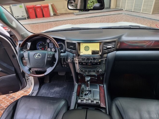 Lexus LX 570 2011, 114,000 km - 5.7 l - Bakı