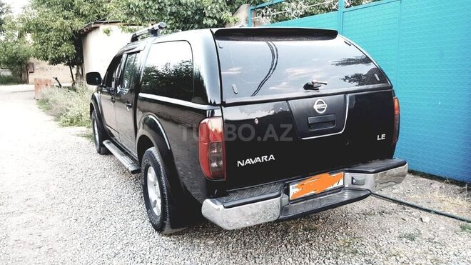 Nissan Navara 2012, 232,000 km - 2.5 l - Bakı