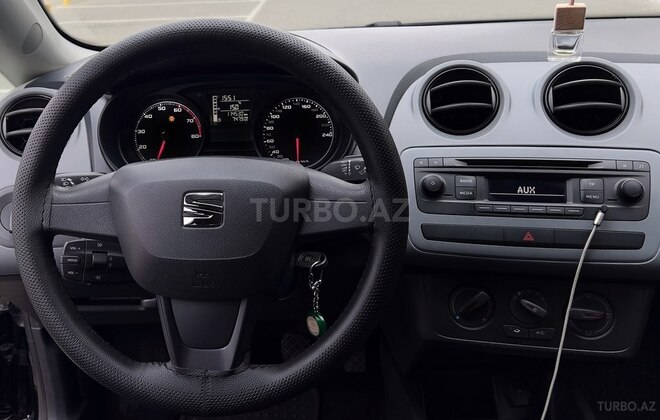 SEAT Ibiza 2015, 114,000 km - 1.4 l - Bakı