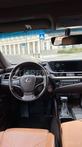 Lexus ES 250 2019, 35,000 km - 2.5 l - Bakı
