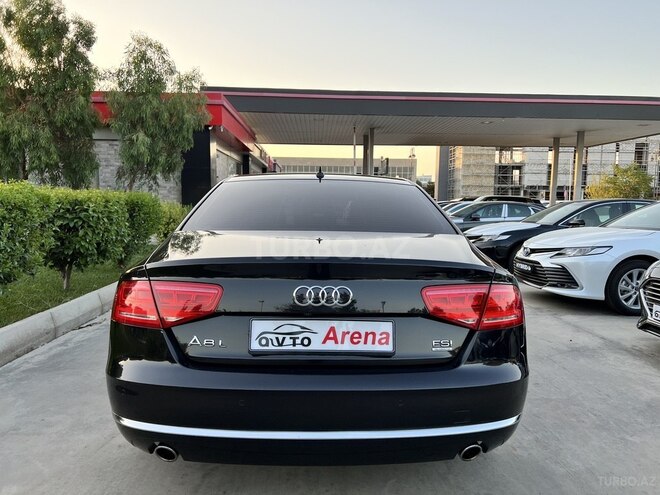 Audi A8 2011, 294,500 km - 4.2 l - Bakı