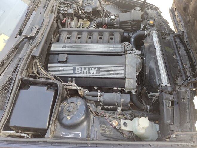 BMW 520 1995, 390,000 km - 2.0 l - Bakı