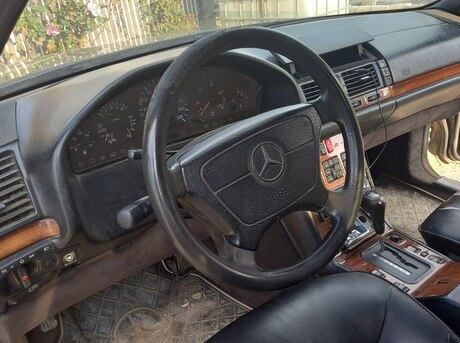 Mercedes CLS 350 1993