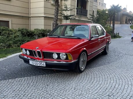 BMW 730 1983