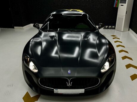 Maserati GranTurismo S 2012