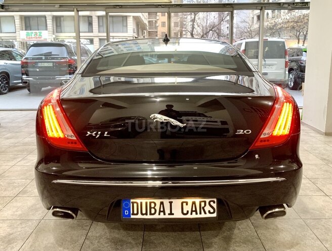 Jaguar  2014, 62,000 km - 3.0 l - Bakı