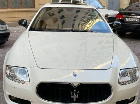 Maserati Quattroporte 2012