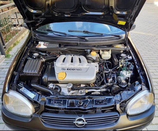 Opel Vita 1999, 284,000 km - 1.4 l - Bakı