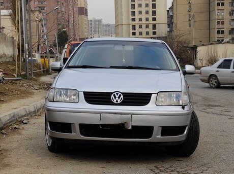 Volkswagen Polo 2000