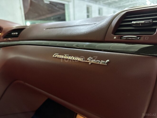 Maserati GranTurismo S 2013, 76,800 km - 4.7 l - Bakı