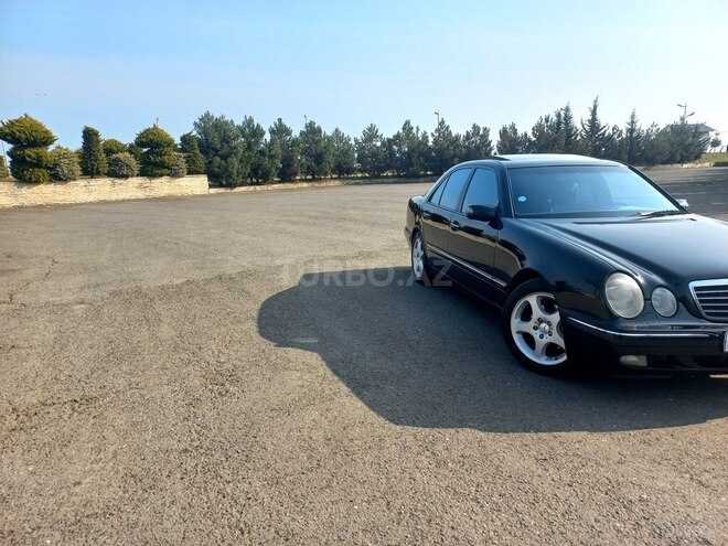 Mercedes E 320 2011, 340,000 km - 3.2 l - Bakı