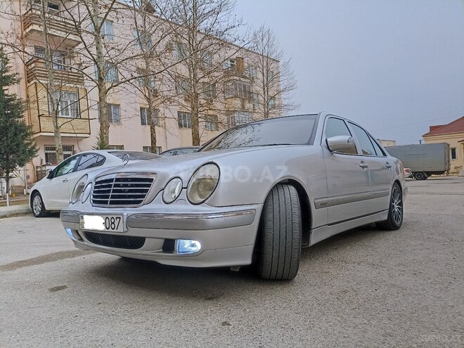 Mercedes E 270 2000, 365,201 km - 2.7 l - Bakı