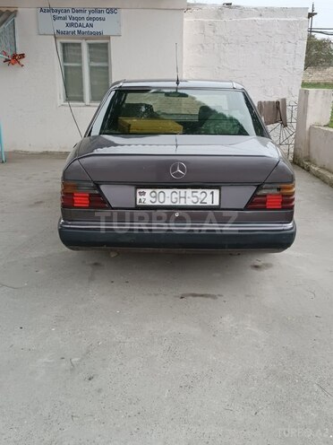 Mercedes E 200 1991, 385,245 km - 2.2 l - Bakı