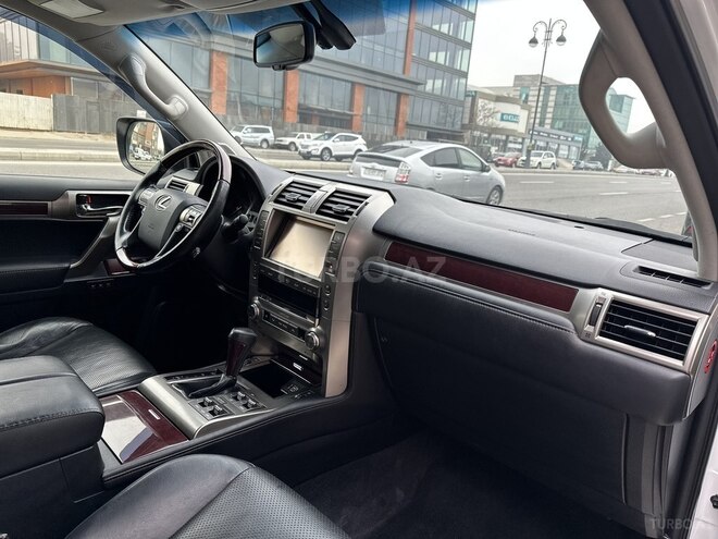 Lexus GX 460 2015, 121,374 km - 4.6 l - Bakı