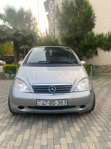 Mercedes A 190 2000, 179,000 km - 1.9 l - Masallı