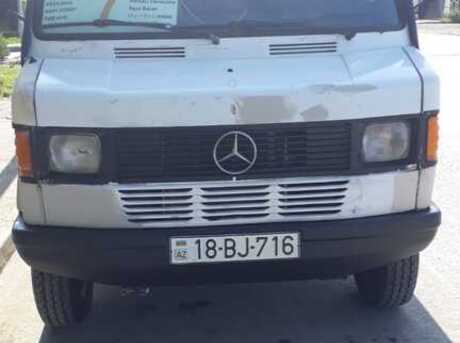 Mercedes 208 D 1994