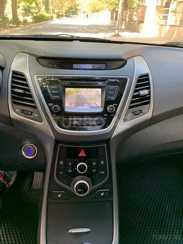 Hyundai Elantra 2015, 117,000 km - 1.8 l - Gəncə