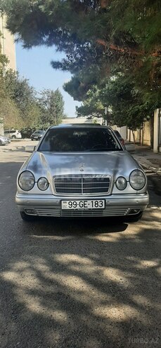Mercedes E 240 1999, 274,863 km - 2.4 l - Bakı