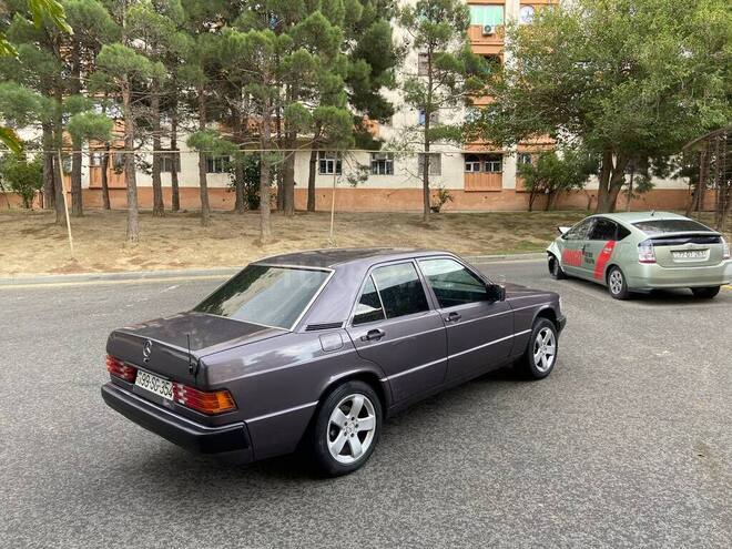 Mercedes 190 1992, 366,654 km - 2.0 l - Bakı