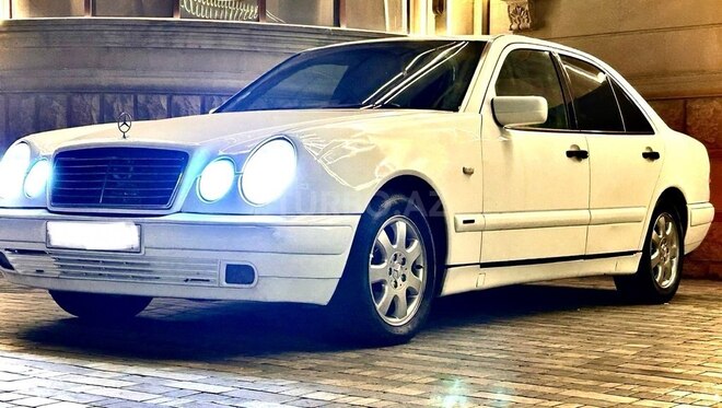 Mercedes E 230 1997, 435,000 km - 2.3 l - Bakı