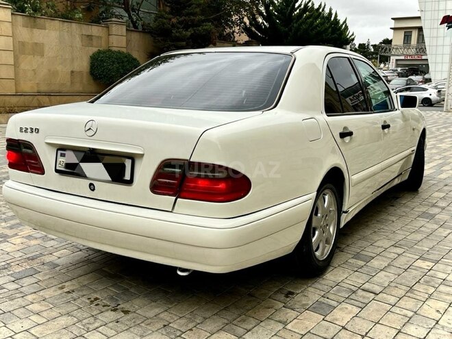 Mercedes E 230 1997, 435,000 km - 2.3 l - Bakı