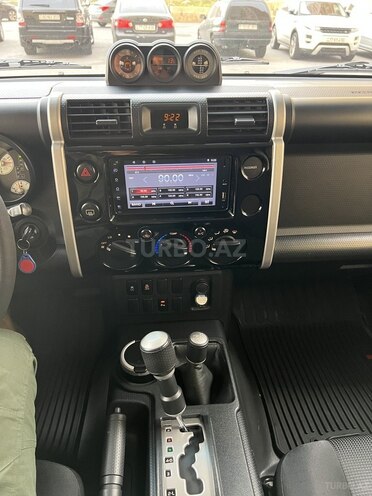 Toyota FJ Cruiser 2013, 104,000 km - 4.0 l - Bakı