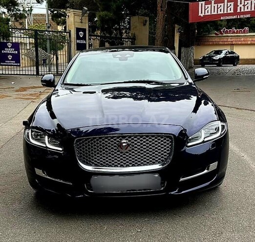Jaguar  2018, 53,000 km - 3.0 l - Bakı