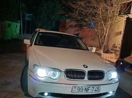 BMW  2003