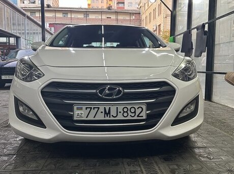 Hyundai i30 2015