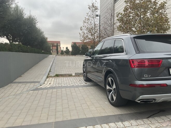 Audi Q7 2016, 61,440 km - 3.0 l - Bakı