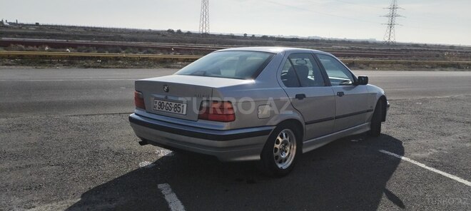 BMW 318 1997, 168,000 km - 1.8 l - Bakı