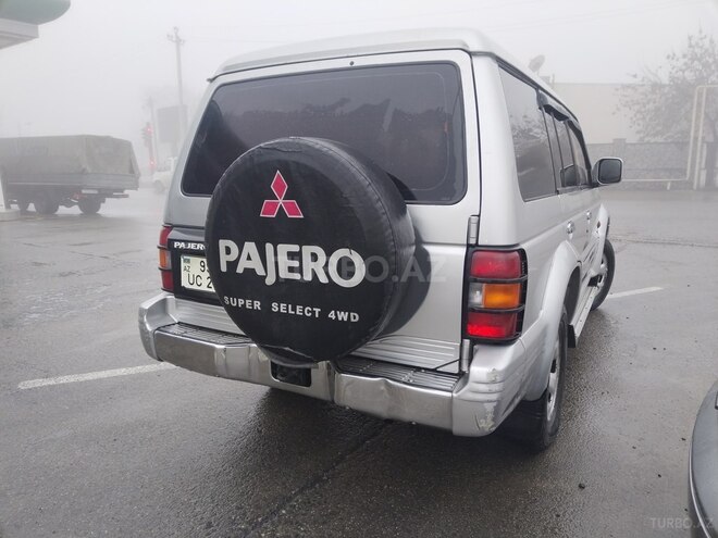 Mitsubishi Pajero 1994, 233,535 km - 2.8 l - Quba