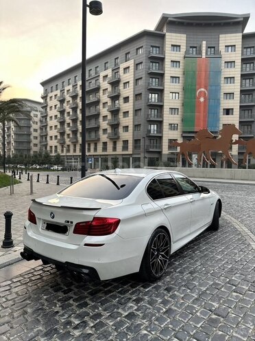 BMW 520 2014, 177,000 km - 2.0 l - Bakı