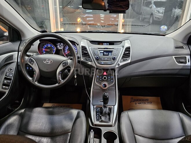 Hyundai Elantra 2015, 182,000 km - 1.6 l - Xırdalan
