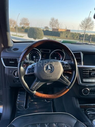 Mercedes GL 350 2014, 215,000 km - 3.0 l - Bakı