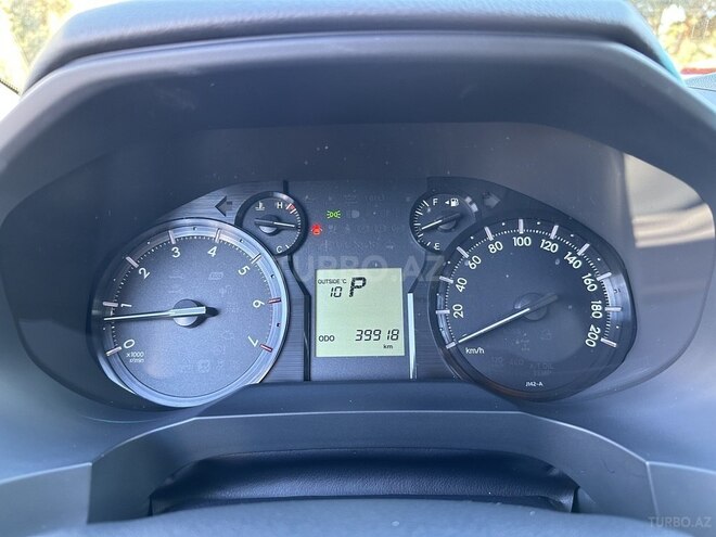 Toyota Prado 2018, 39,920 km - 2.7 l - Bakı