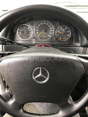 Mercedes ML 270 2002, 224,000 km - 2.7 l - Bakı