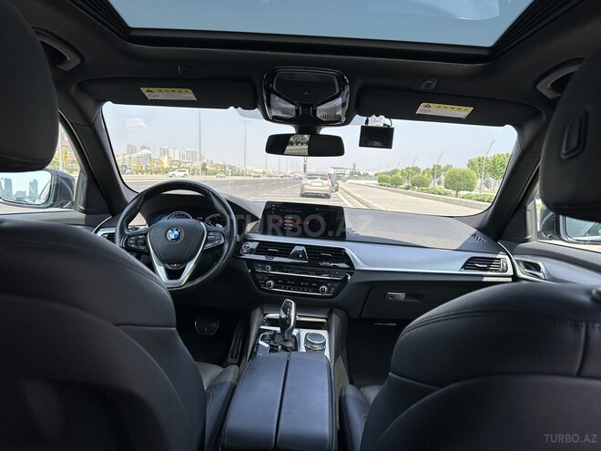 BMW 520 2017, 260,000 km - 2.0 l - Bakı