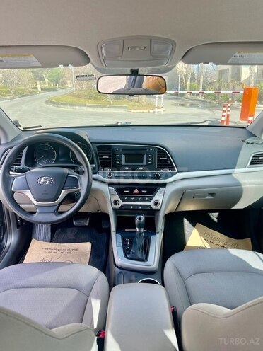 Hyundai Elantra 2016, 175,000 km - 2.0 l - Bakı