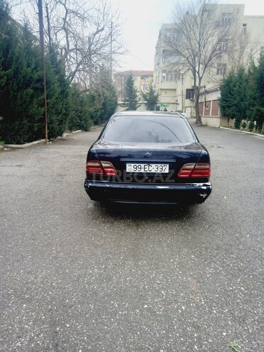 Mercedes E 200 2002, 325,413 km - 2.0 l - Bakı