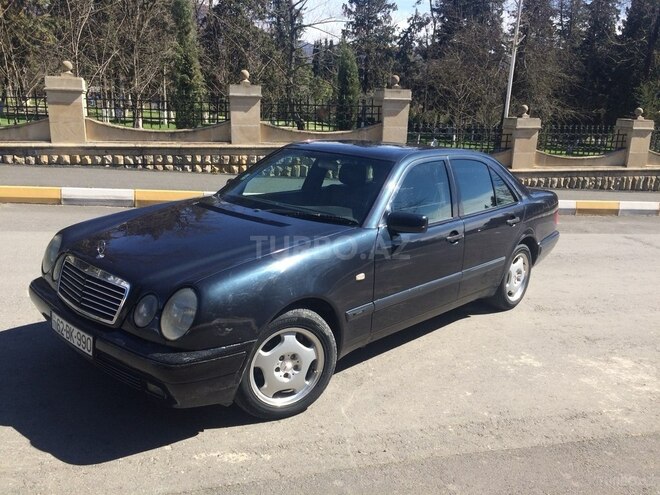 Mercedes E 280 1998, 450,000 km - 2.8 l - Zaqatala