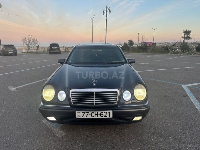 Mercedes E 240 1998, 323,823 km - 2.4 l - Sumqayıt