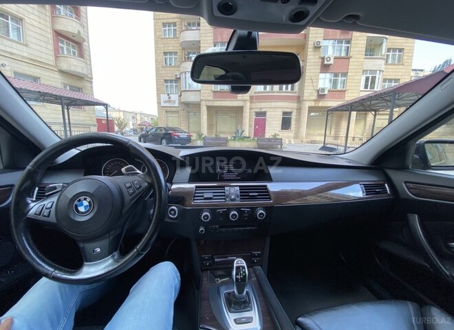 BMW 530 2009, 268,000 km - 3.0 l - Bakı