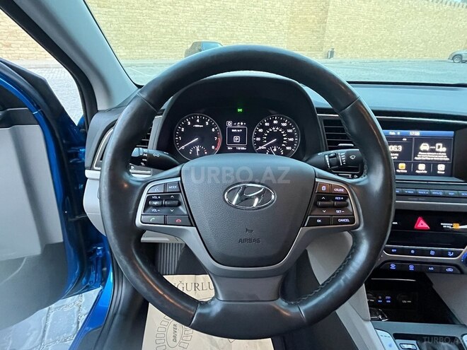 Hyundai Elantra 2016, 110,401 km - 2.0 l - Bakı