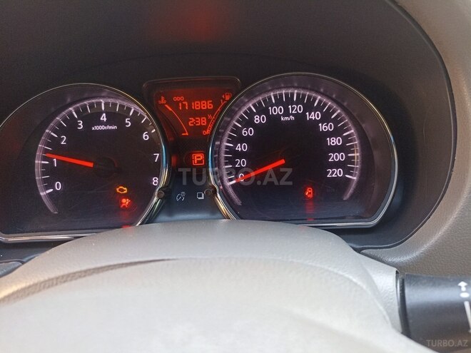 Nissan Sunny 2013, 172,000 km - 1.5 l - Bakı