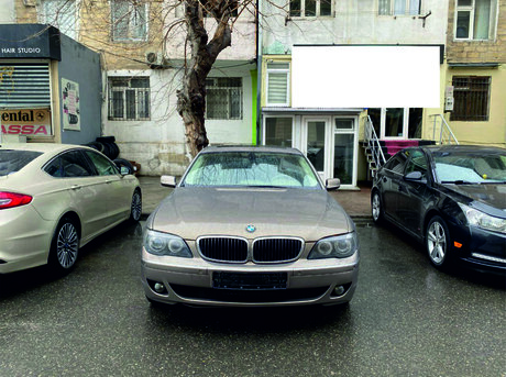 BMW  2006