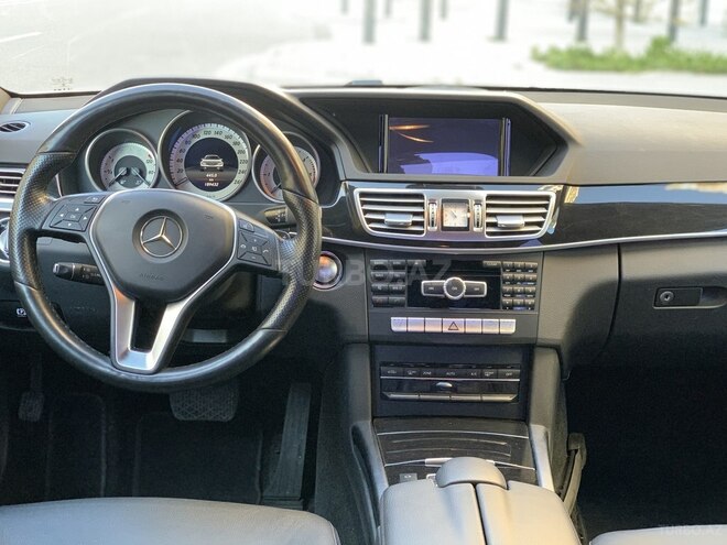 Mercedes E 220 2015, 189,500 km - 2.2 l - Bakı